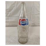 Pepsi 32 fl oz glass bottle