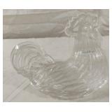 Vintage L. E. Smith  glass rooster on a nest.
