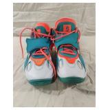 Nike Air size 7Y tennis shoes