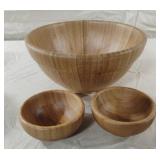 Pampered Chef wood bowl with 2 small dip bowls