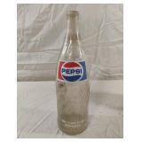 Pepsi 32 fl oz glass bottle