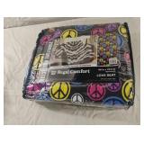 Regal Comfort love seat furniture protector-Peace