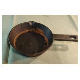 Small cast iron skillet