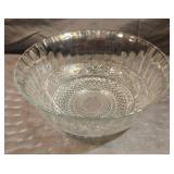 Vintage KIG Pressed Glass Bowl: Trellis Fleur De