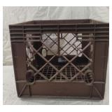 Rubbermaid brown fun functionals crate