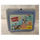 Vintage Thermos Looney Tunes plastic lunch box