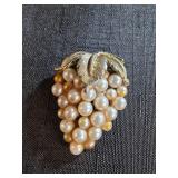 Vintage grape cluster brooch,