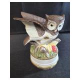 Vintage 6" porcelain owl collectible