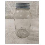 Vintage Anchor Hocking Mason quart jar with zinc