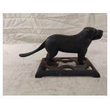 Vintage cast iron black Labrador retriever