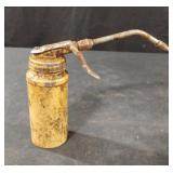 Vintage oil can
