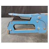 Arrow T-50 stapler