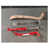 Pry bar and pry bar tools