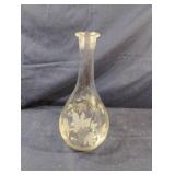 Etched glass grapevine etched decanter