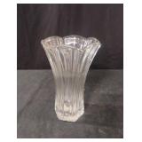 Vintage Anchor Hocking clear glass vase