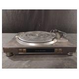 Sharp Stereo Turntable