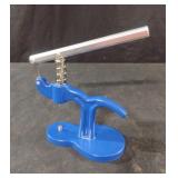 Watch press tool