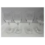 Set a four chï¿½teau Morissette wine glasses