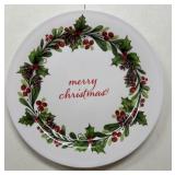 Plastic Christmas plate excellent condition 11