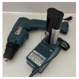 MAKITA rechargeable drill with fast charger 10 x
