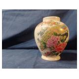 Vintage Kutani Japanese Satsuma Gold Floral