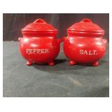 Vintage Red Bean Pot plastic Salt & Pepper Shaker