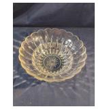 Vintage Indiana Glass 'Tear Drop' glass serving