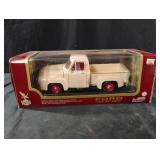 Road Legends Ford Pick Up 1953 die cast metal