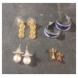 Fashion earrings