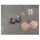 Fashion earrings