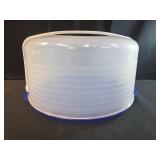 Plastic cake container