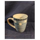 Royal Norfolk blue floral mug