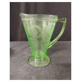 Vintage Jeannette Glass Poinsettia pattern Uranium