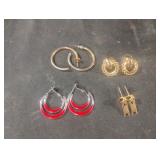 Fashion earrings