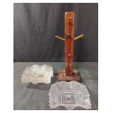 Wooden mug holder and glass trinket trays