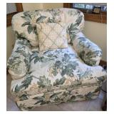 32x35x35 vintage floral upholstered armchair,