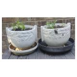 Set of 2 ceramic planters