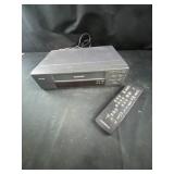 MAGNAVOX VHS player with remote and cords