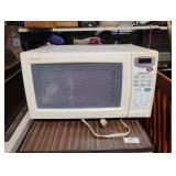 Sharp Carousel microwave