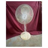 White Westinghouse fan