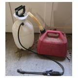 Gas jug and pump sprayer
