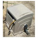 Suncast Hideaway Hose Reel with water hose