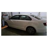 2017 Volkswagen Jetta SE, showing miles 38124,