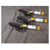 Plastic trowels. 3 total