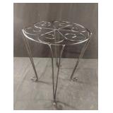 Metal plant stand