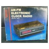 Electric brand - AM/FM electronic clock radio