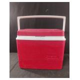 Rubbermaid cooler