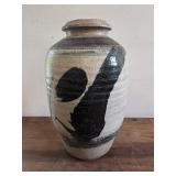 11" pottery vase by Eddie Smith
