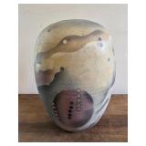 Eddie Smith 10" pottery vase features a matte