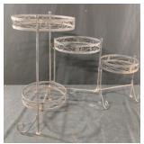 Metal 4-tiered plant stand